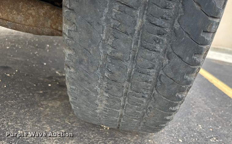 image for item EU6473 2000 Ford F150 pickup truck