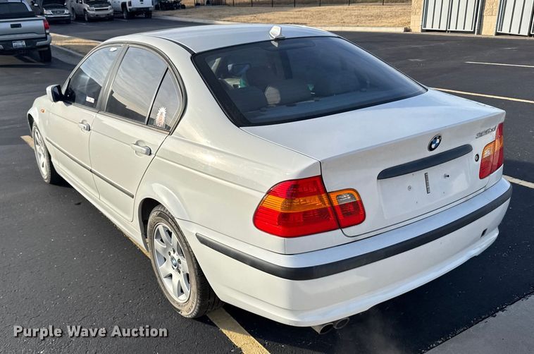 image for item EU6474 2005 BMW 325xi 