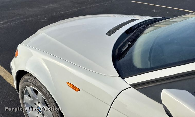 image for item EU6474 2005 BMW 325xi 