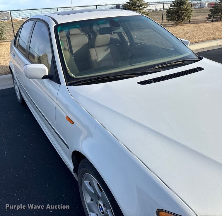 image for item EU6474 2005 BMW 325xi 