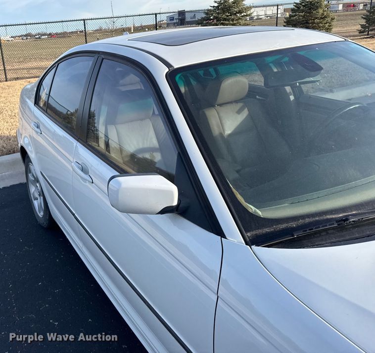 image for item EU6474 2005 BMW 325xi 