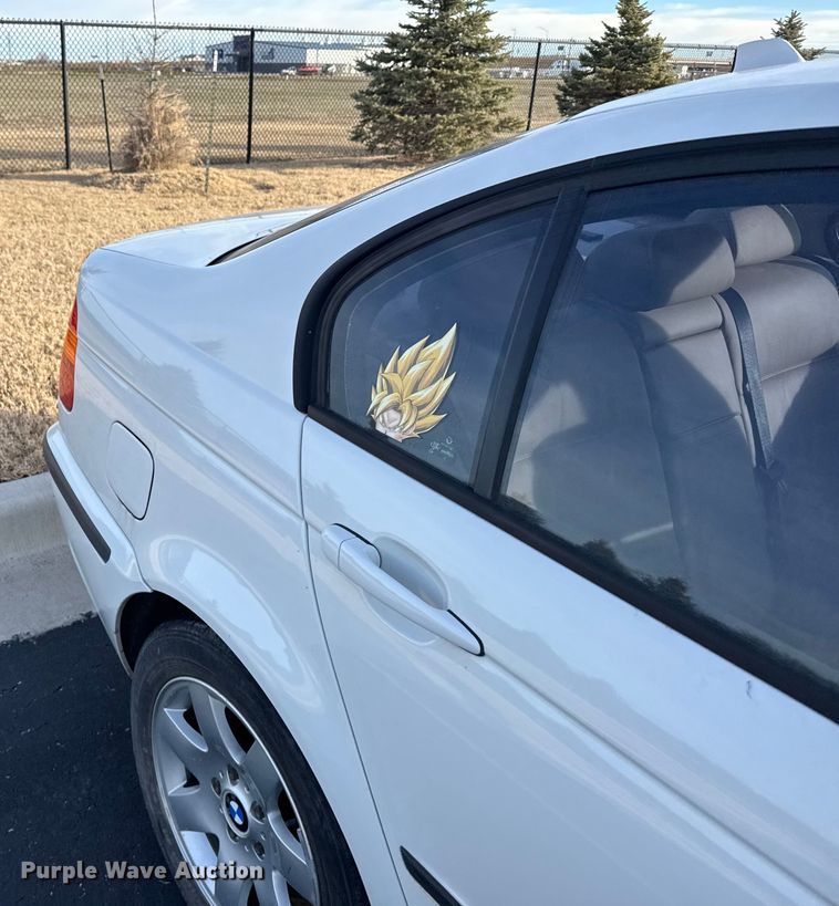 image for item EU6474 2005 BMW 325xi 