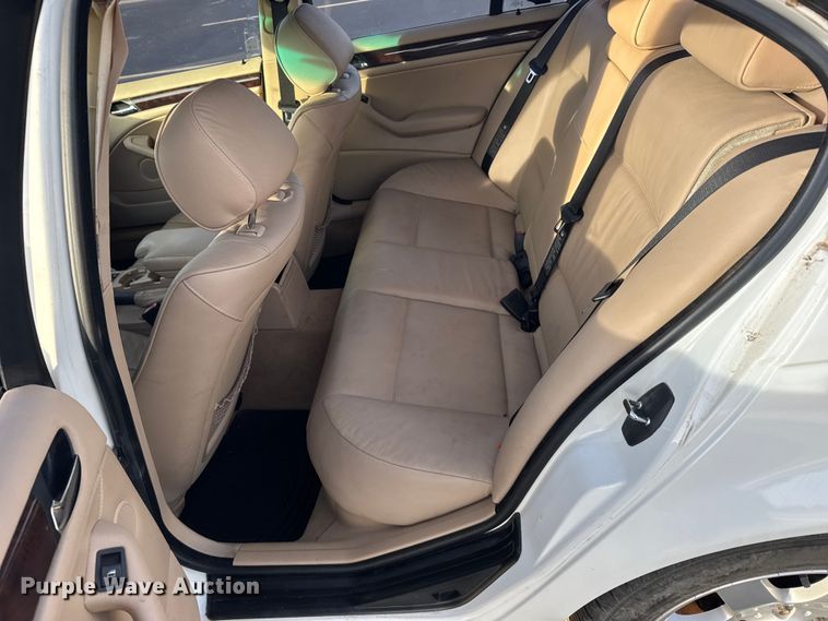 image for item EU6474 2005 BMW 325xi 