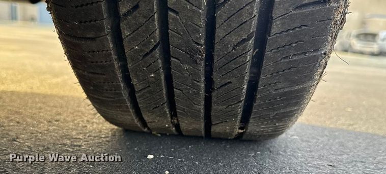 image for item EU6474 2005 BMW 325xi 