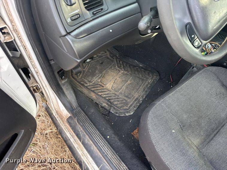 image for item EU6485 2004 Ford Crown Victoria Police Interceptor 