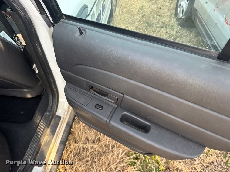 image for item EU6485 2004 Ford Crown Victoria Police Interceptor 