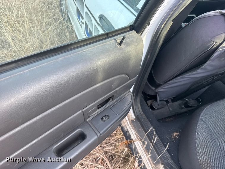 image for item EU6485 2004 Ford Crown Victoria Police Interceptor 