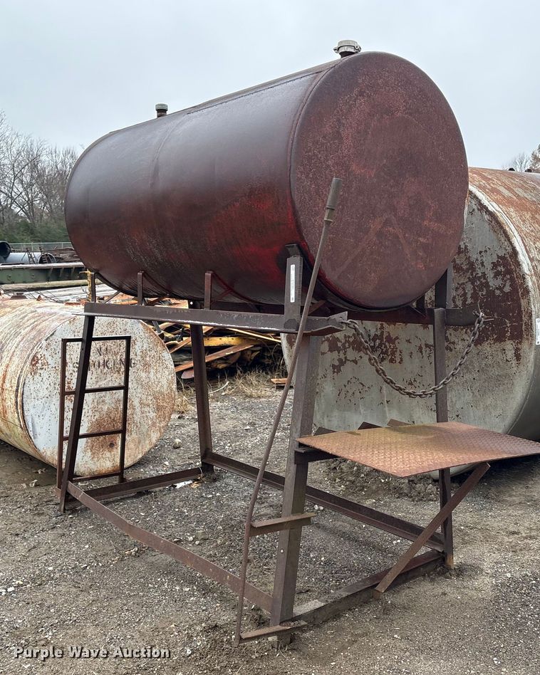 image for item EV2583 500 gallon tank