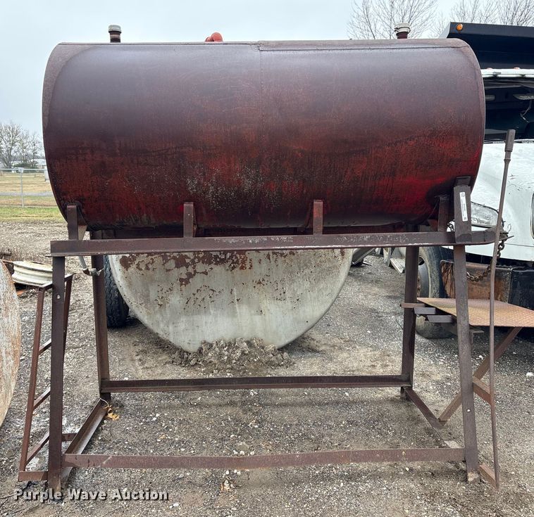 image for item EV2583 500 gallon tank