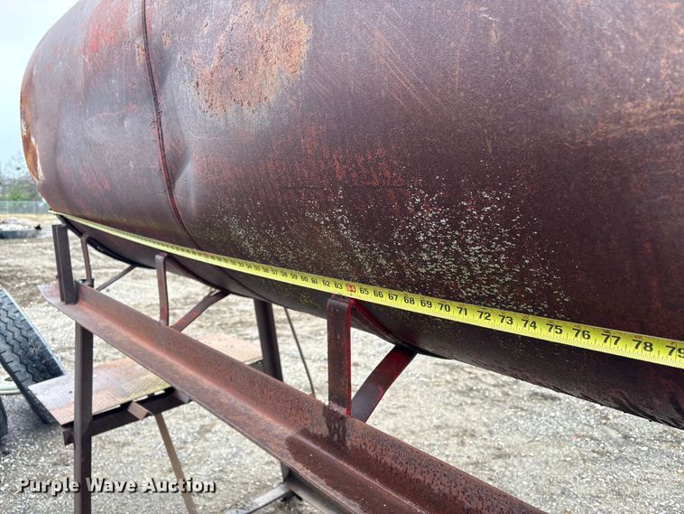 image for item EV2583 500 gallon tank