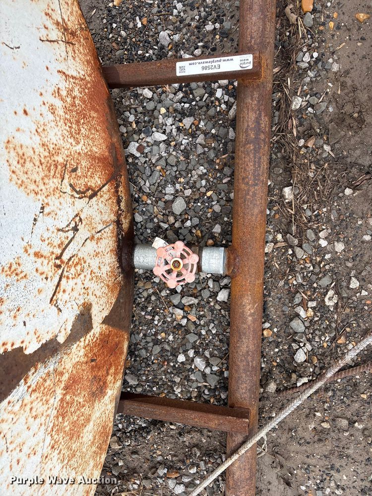 image for item EV2586 1000 gallon Tank