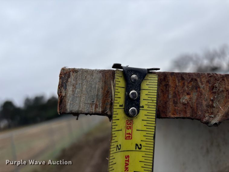 image for item EV2587 (2) I-beams