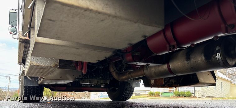 image for item EV3389 2004 American Lafrance Eagle pumper fire truck