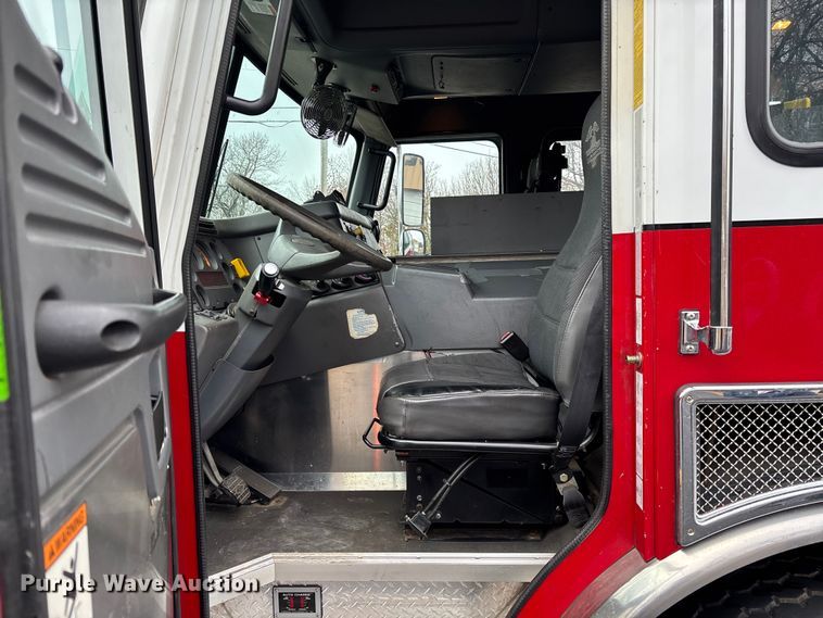 image for item EV3389 2004 American Lafrance Eagle pumper fire truck