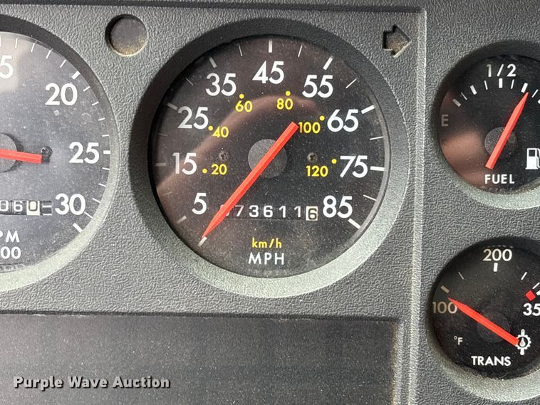 image for item EV3389 2004 American Lafrance Eagle pumper fire truck