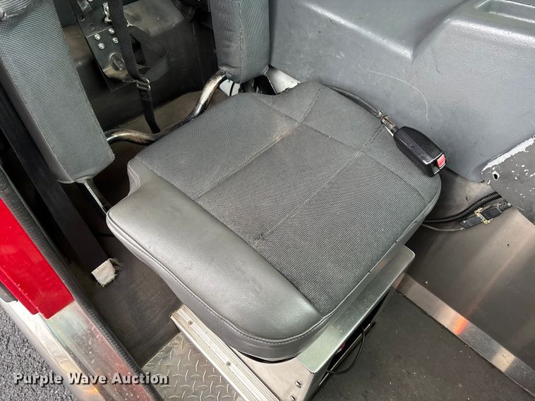 image for item EV3389 2004 American Lafrance Eagle pumper fire truck