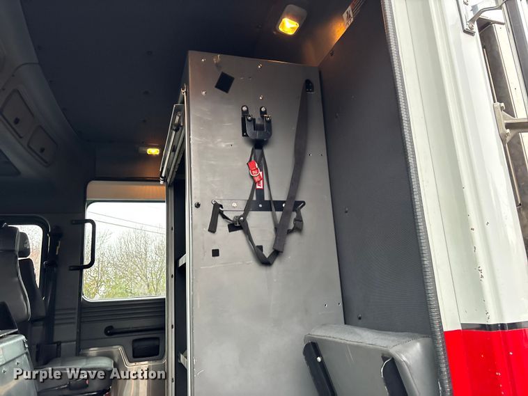 image for item EV3389 2004 American Lafrance Eagle pumper fire truck