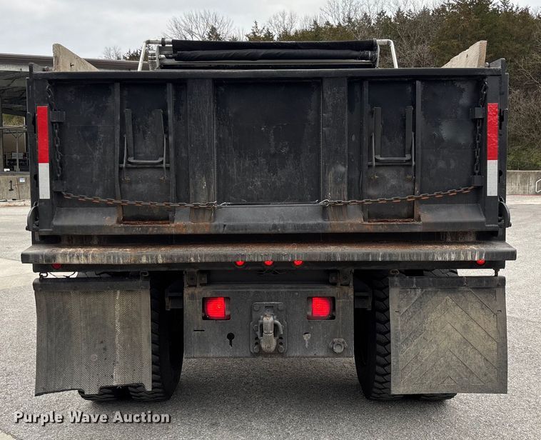 image for item EV3489 2002 Ford F650 dump truck
