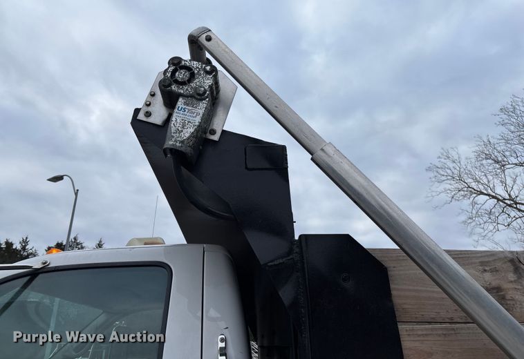 image for item EV3489 2002 Ford F650 dump truck