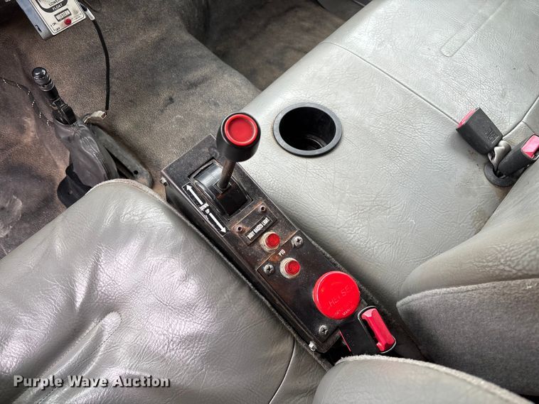 image for item EV3489 2002 Ford F650 dump truck