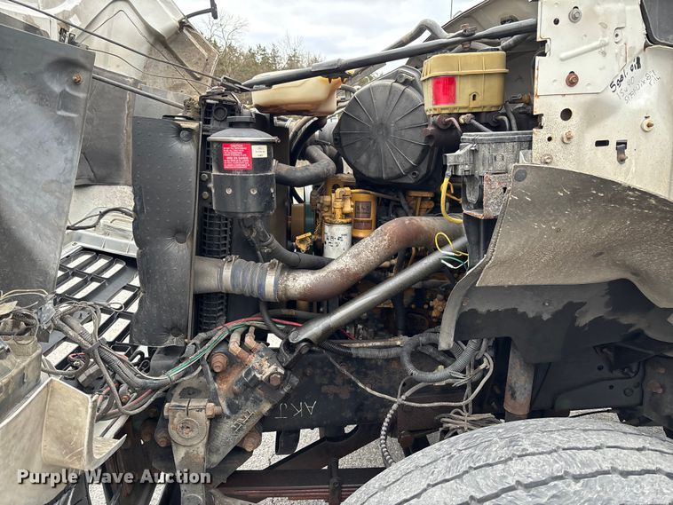 image for item EV3489 2002 Ford F650 dump truck