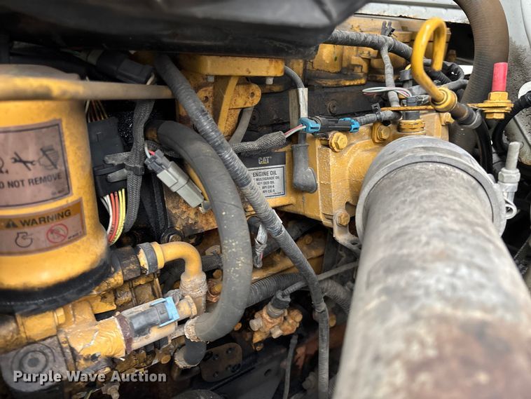 image for item EV3489 2002 Ford F650 dump truck