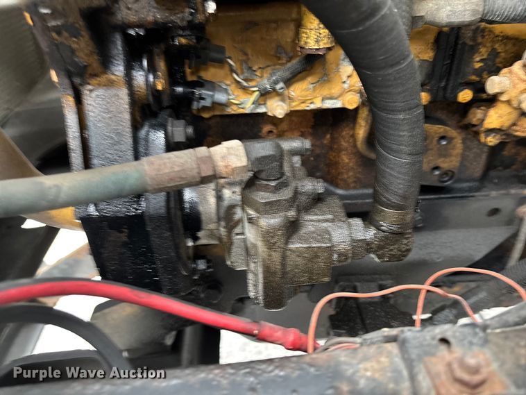 image for item EV3489 2002 Ford F650 dump truck