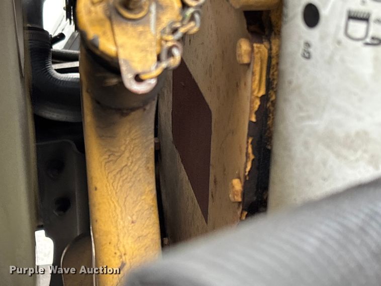 image for item EV3489 2002 Ford F650 dump truck