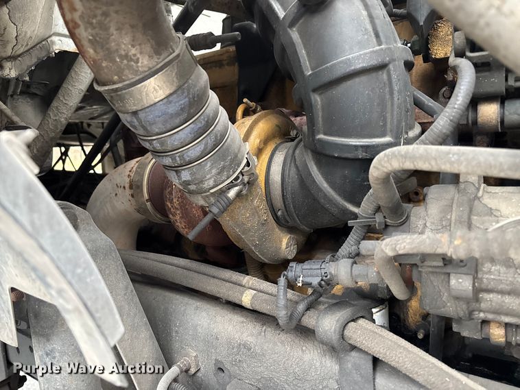 image for item EV3489 2002 Ford F650 dump truck