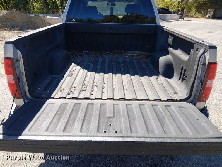 image for item EV5397 2009 Chevrolet Silverado 1500 Crew Cab pickup truck