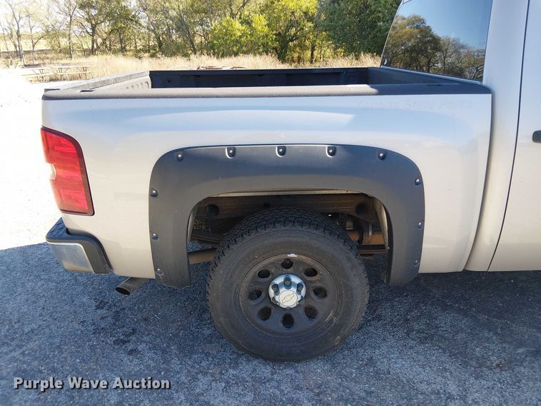 image for item EV5397 2009 Chevrolet Silverado 1500 Crew Cab pickup truck