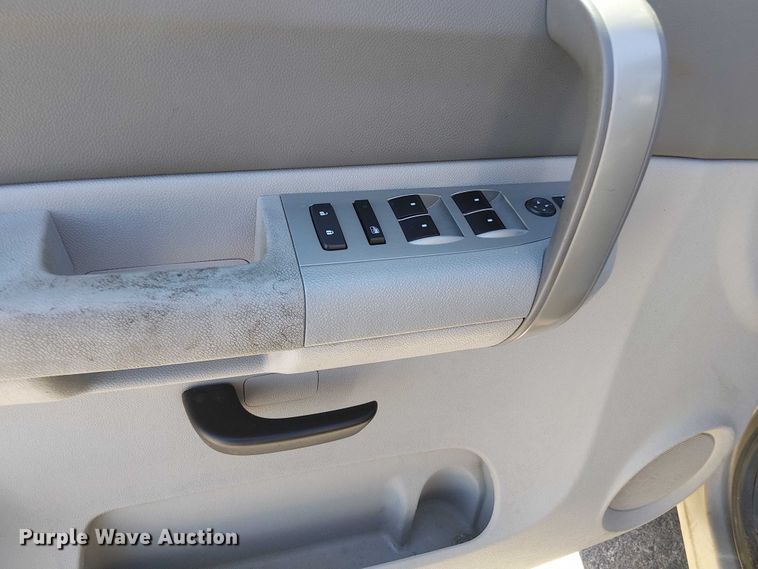 image for item EV5397 2009 Chevrolet Silverado 1500 Crew Cab pickup truck