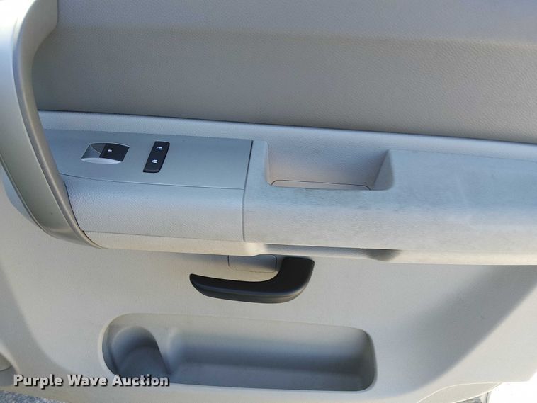 image for item EV5397 2009 Chevrolet Silverado 1500 Crew Cab pickup truck