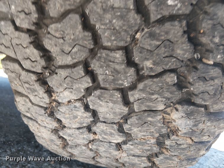 image for item EV5397 2009 Chevrolet Silverado 1500 Crew Cab pickup truck