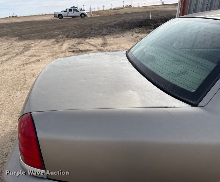 image for item FB0509 2002 Ford Crown Victoria Police Interceptor 