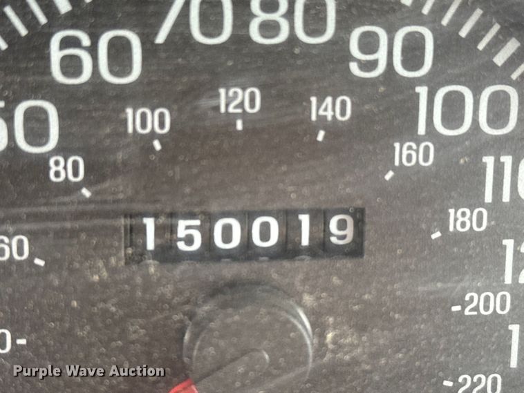 image for item FB0509 2002 Ford Crown Victoria Police Interceptor 