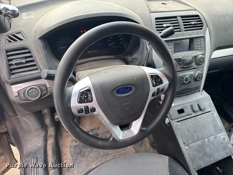 image for item FB0511 2013 Ford Explorer Police SUV