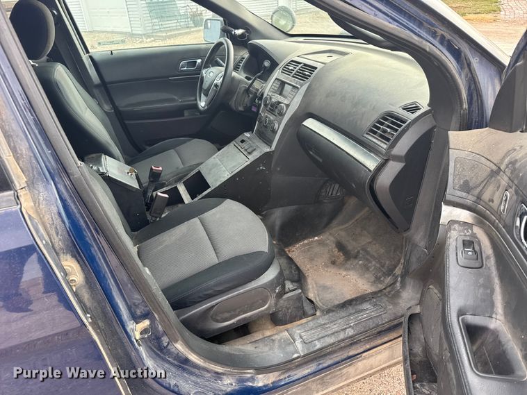 image for item FB0511 2013 Ford Explorer Police SUV