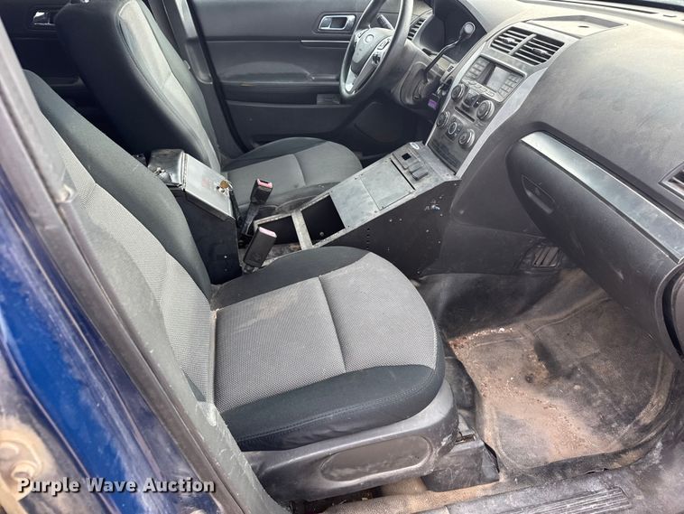 image for item FB0511 2013 Ford Explorer Police SUV