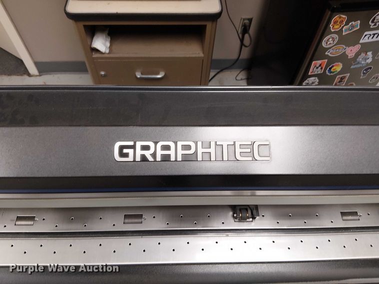 image for item FB4520 Graphtec FC8600-130 cutting plotter