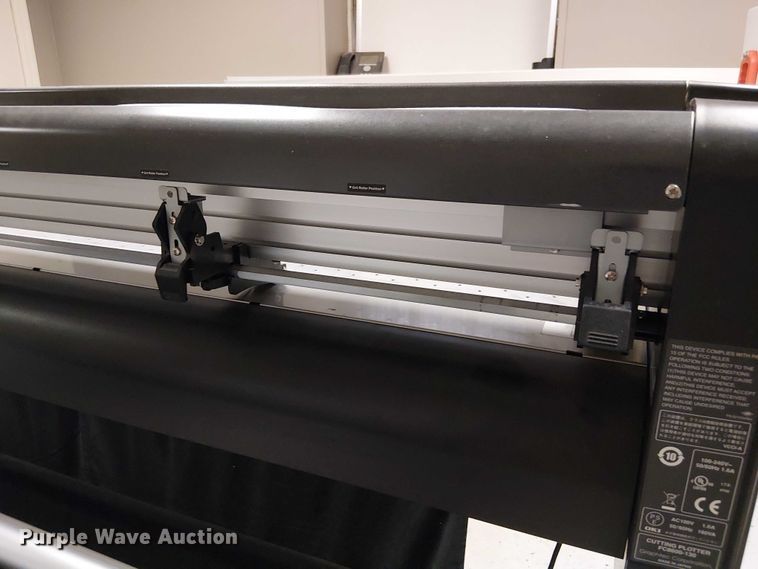 image for item FB4520 Graphtec FC8600-130 cutting plotter