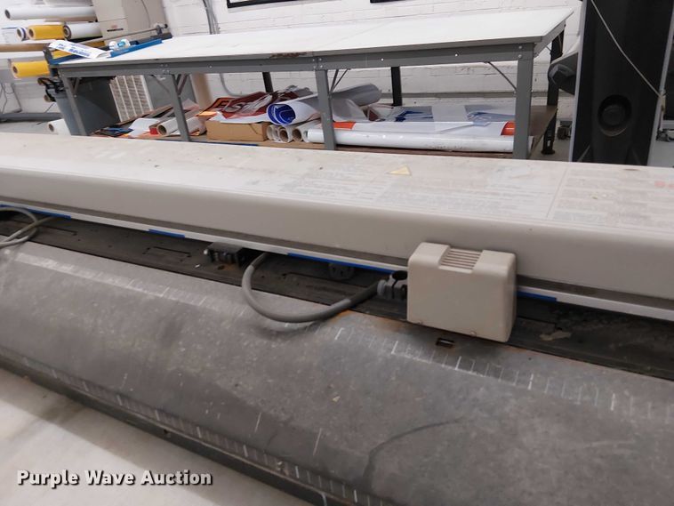 image for item FB4521 Graphtec FC3100-120 cutting plotter