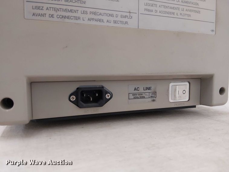 image for item FB4521 Graphtec FC3100-120 cutting plotter