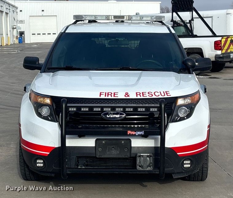 image for item FG1557 2015 Ford Explorer Police Interceptor SUV