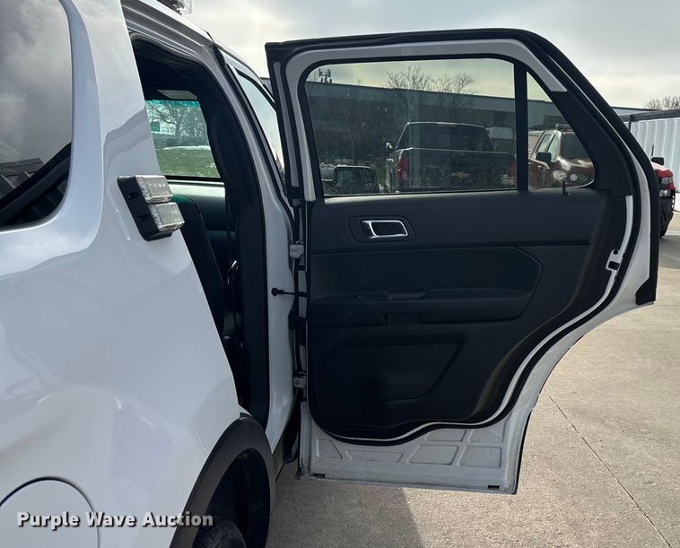 image for item FG1557 2015 Ford Explorer Police Interceptor SUV