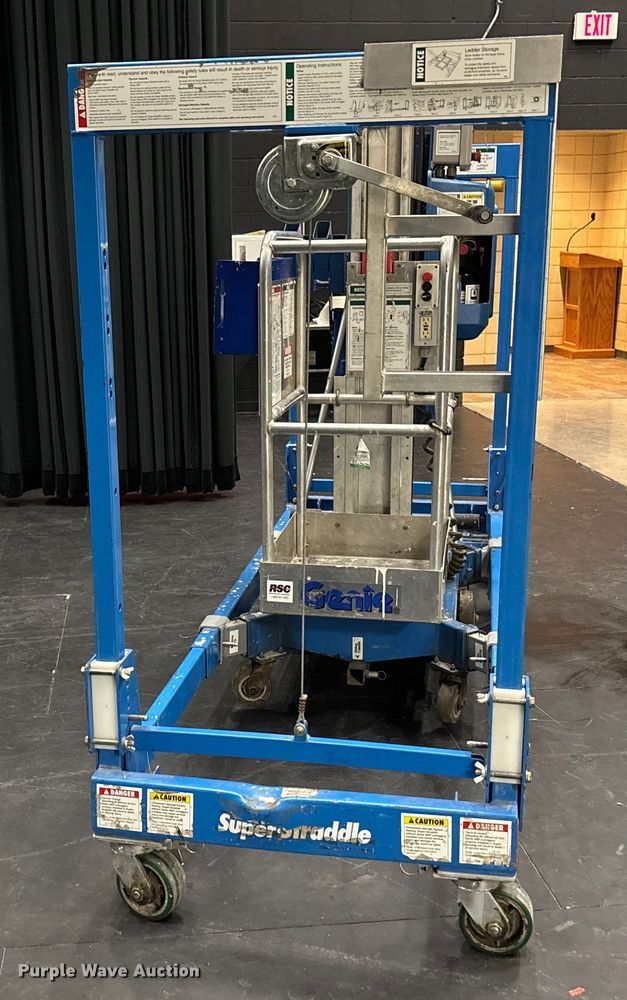 image for item FG1651 1998 Genie AWP-24 vertical lift