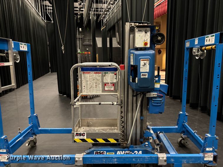 image for item FG1651 1998 Genie AWP-24 vertical lift