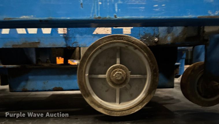 image for item FG1651 1998 Genie AWP-24 vertical lift