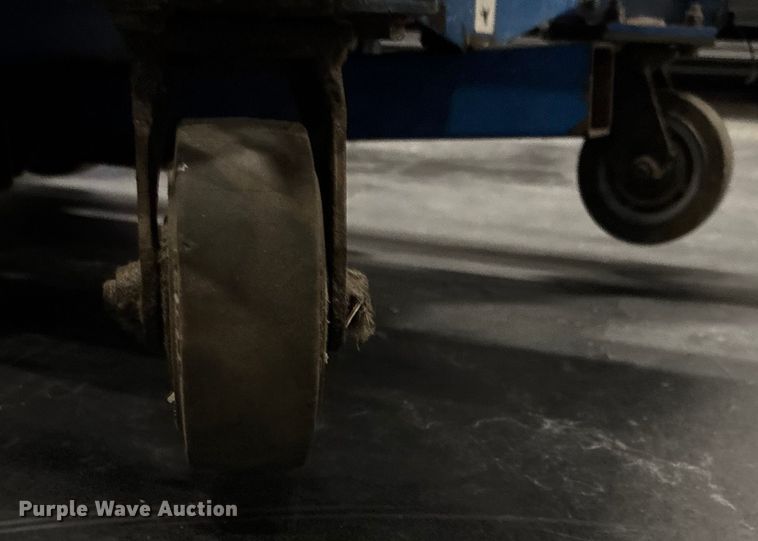 image for item FG1651 1998 Genie AWP-24 vertical lift