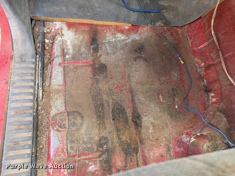 image for item FI0636 1996 Dodge Ram 1500 pickup truck